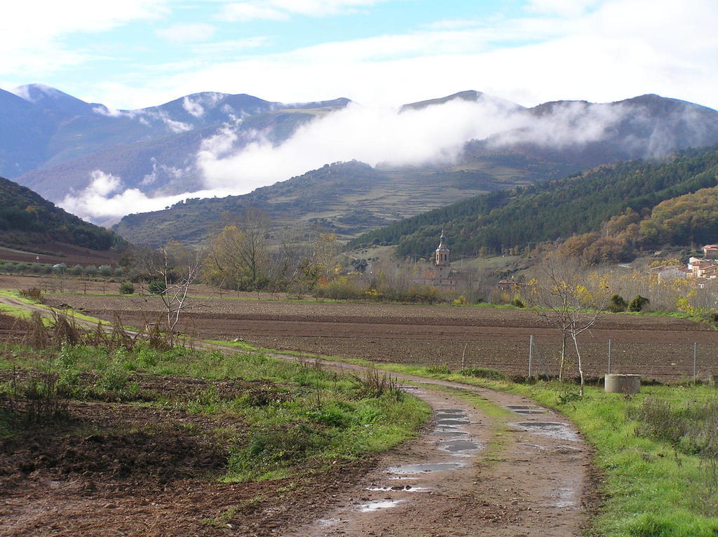 Casa San Andres Del Valle Берсео Экстерьер фото