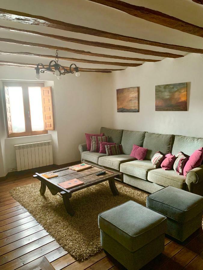 Casa San Andres Del Valle Берсео Экстерьер фото